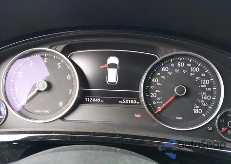 2014 Volkswagen Touareg 3.6L R-Line z USA, uszkodzony, nr VIN WVGDF9BP8ED015095